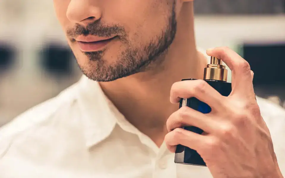 Majnoon Perfumery - project preview